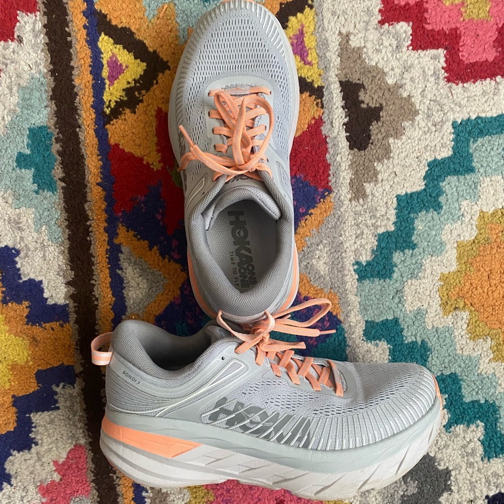 HOKA Bondi womens 8 Wide — EUC!